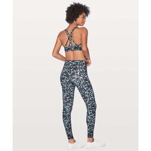 Lululemon Energy Bra Size 6 Embellished Multi Blue & Black